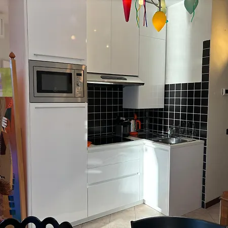 Lakeside Design Casa Manola - Larihome A44 Appartamento San Siro (Lombardy)
