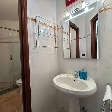 Appartamento Lakeside Design Casa Manola - Larihome A44 *