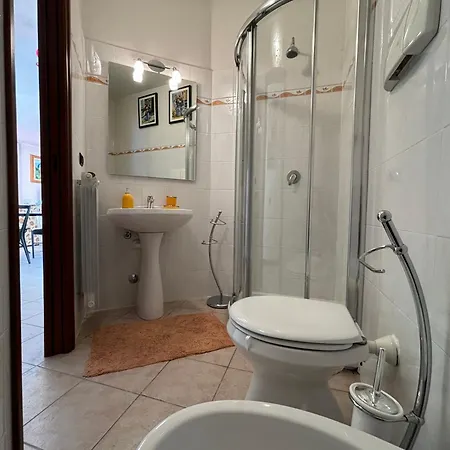 Appartamento Lakeside Design Casa Manola - Larihome A44 San Siro (Lombardy)